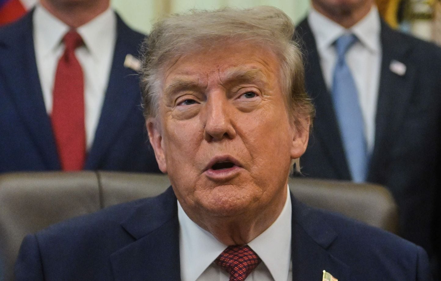 Trump deja “espacio” para conversaciones con Irán… Trump deja “espacio” para conversaciones con Irán…